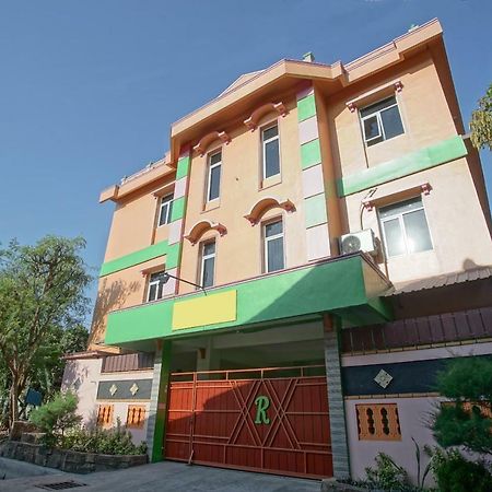 Oyo 1419 Rhona Guest House Syariah Jogjakarta Buitenkant foto