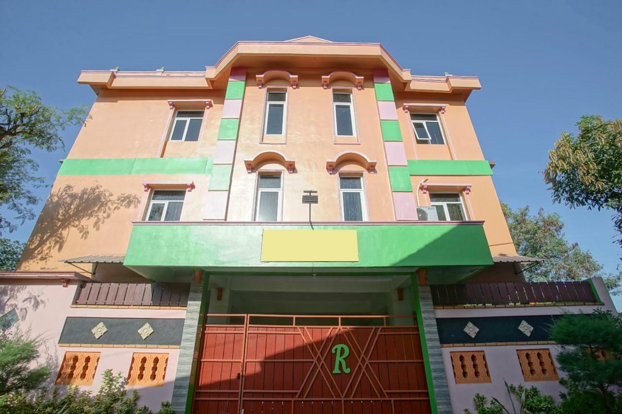 Oyo 1419 Rhona Guest House Syariah Jogjakarta Buitenkant foto